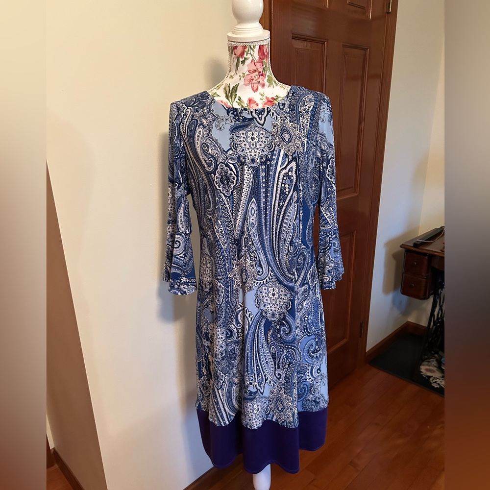 Tommy Hilfiger Blue and White Paisley Midi Dress